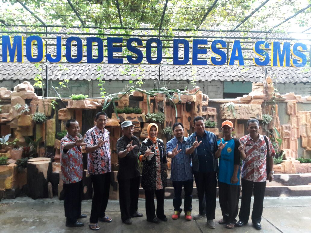 DAWET ILAT BAJUL MOJODESO SAMBUT TIM VERIFIKASI LOMBA ADIPURA 2017