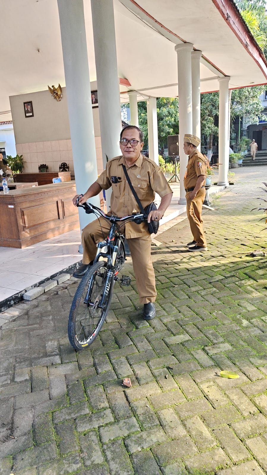 BIKE TO WORK (B2W)