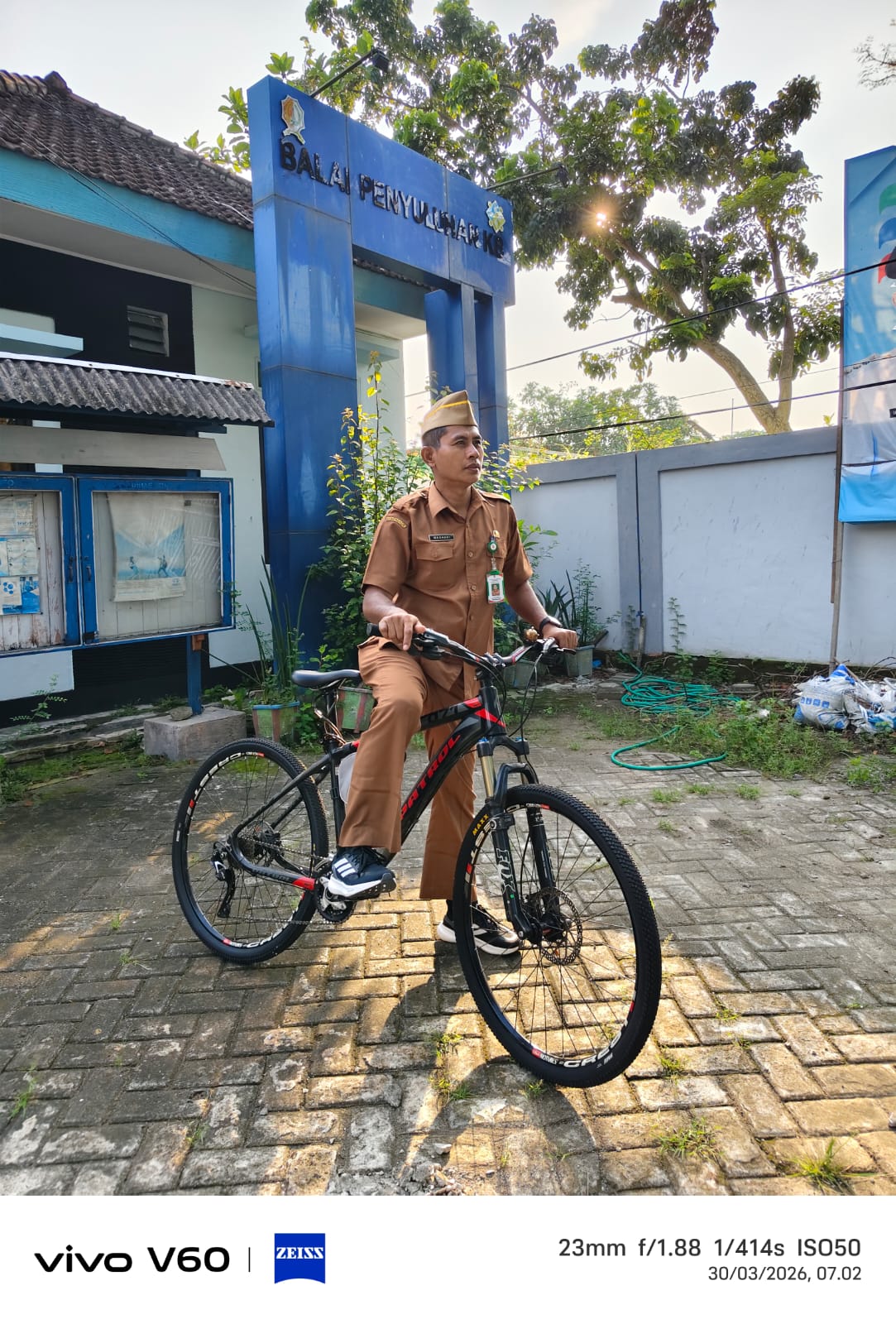 BIKE TO WORK (B2W)